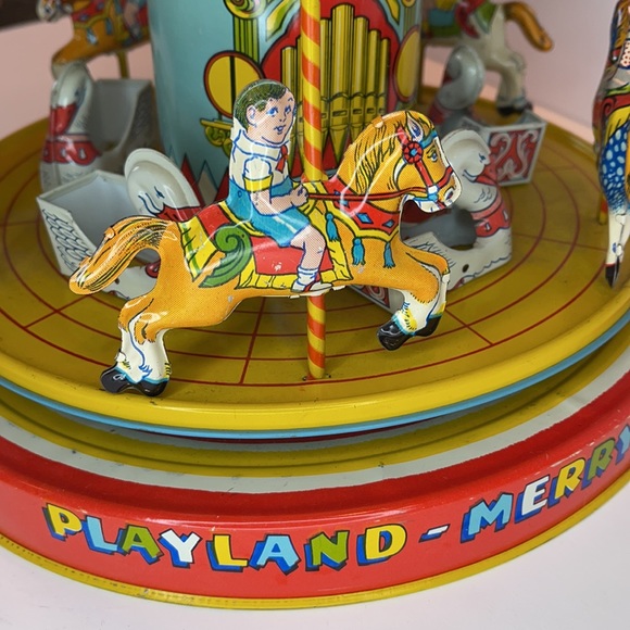 J Chein & Co Musical Merry Go Round - Picture 17 of 17